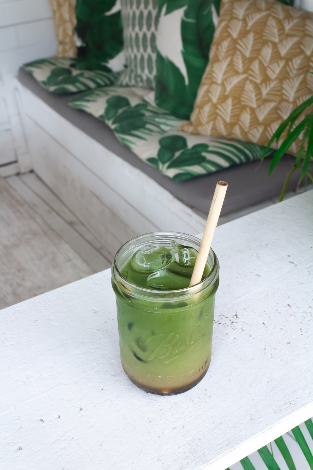 A tasty green drink waiting to be drank. Boomers Total Health System has what your body needs to feel great in one simple drink